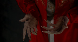 les mains de Dracula
